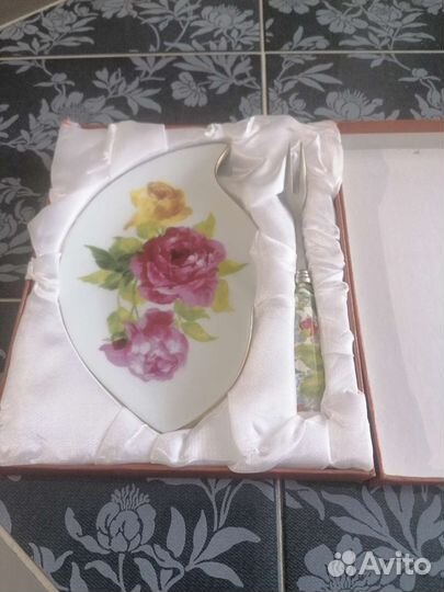 Блюдо с вилкой