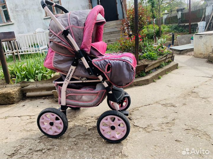 Коляска для новорожденных