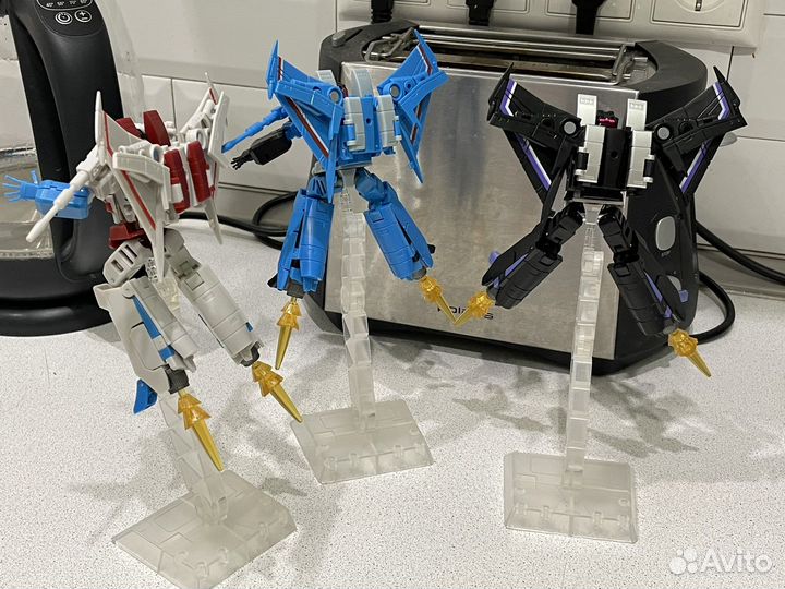 Трансформеры ищейки Starscream Skywarp Thunder