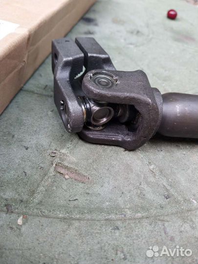 Кардан (вал) рулевой колонки Ford Fiesta Mk6