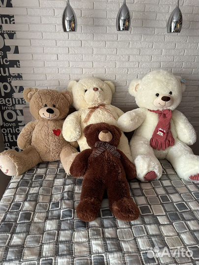 Плюшевый медведь