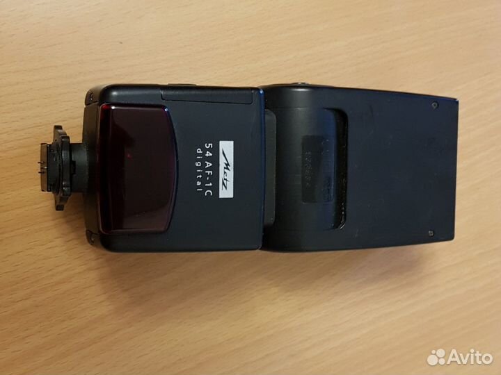 Вспышка Metz mecablitz 54 AF-1 (Canon)