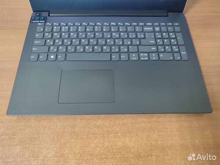 Ноутбук Lenovo / Core i5 8250/ ssd/ hdd/ 20гб озу