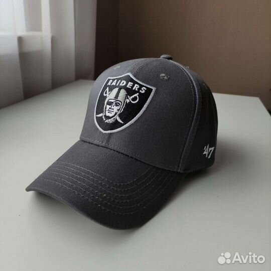 Бейсболка raiders