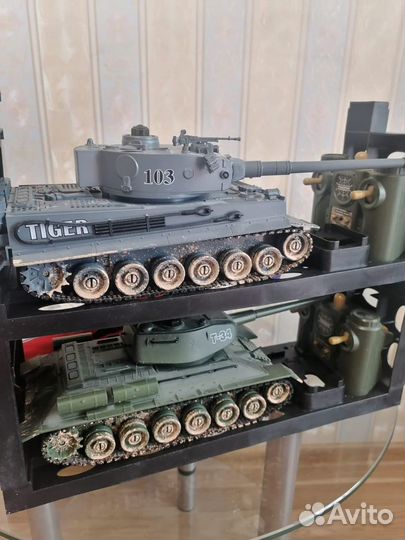 Радиоуправляемый танк Т-34 и Tiger