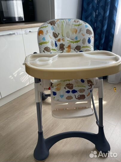 Детский стульчик для кормления