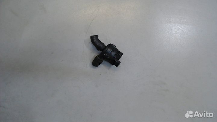 Насос водяной Mercedes E W211, 2005