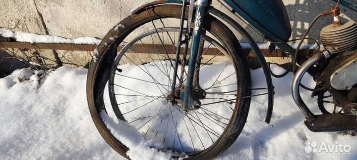 Мопед старинный