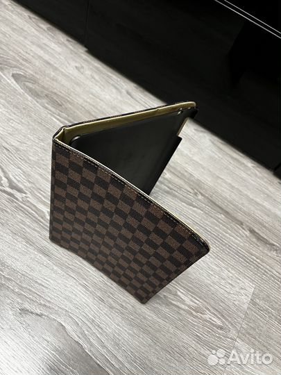 Чехол на планшет apple