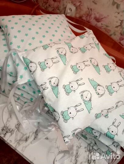 Бортики в кроватку