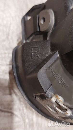 Фара противотуманная правая Subaru Forester S12