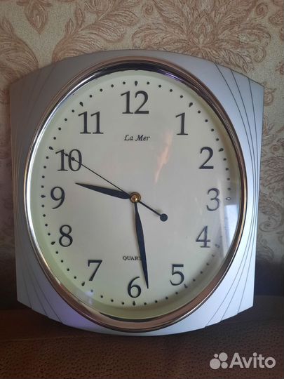 Часы настенные