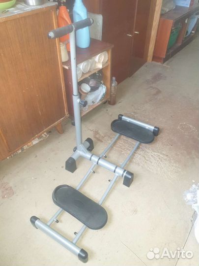 Тренажер для бедер и ног