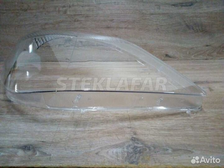 Стекло фары Mercedes-Benz Sprinter W906 (2006-201