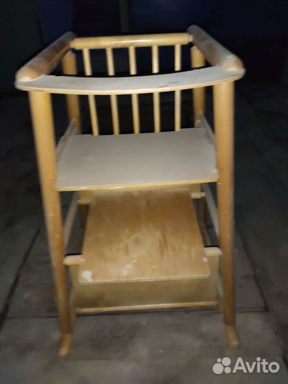 Стульчик детский для кормления