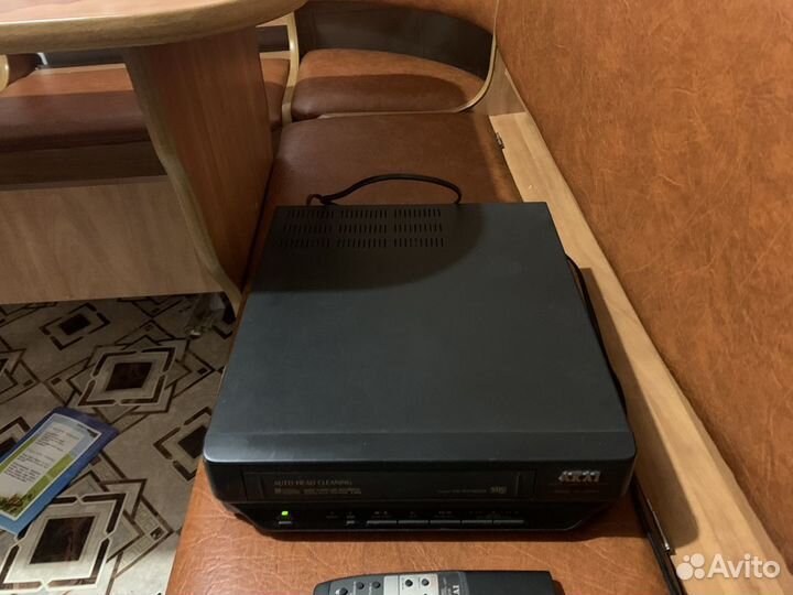 Видеомагнитофон