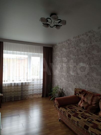 2-к. квартира, 38 м², 3/3 эт.