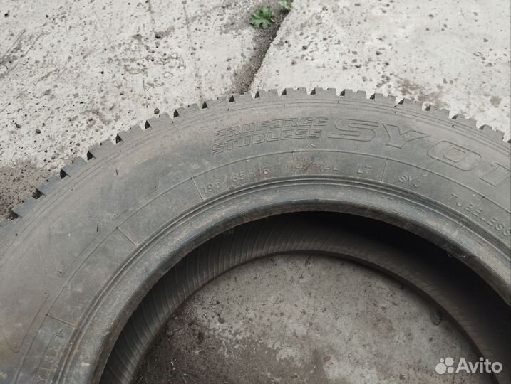 Yokohama SY01 V 195/85 R16