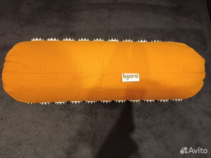 Аппликатор Кузнецова. Массажёр для шеи