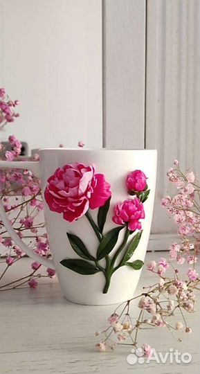 Фарфоровые чайные кружки