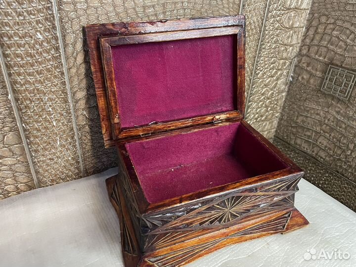 Шкатулка ручная работа внутри бархат