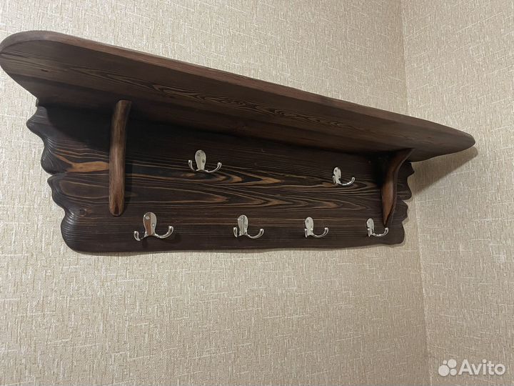 Вешалка в прихожую