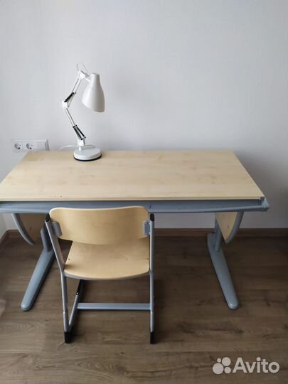 Растущая парта и стул бу