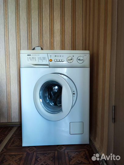 Стиральная машина импорт zanussi jetsystem 900 б/у