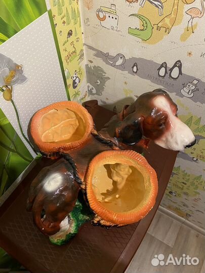 Садовая фигура собака