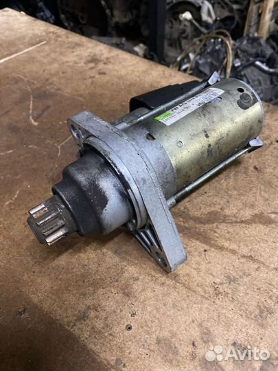 Стартер Volkswagen Jetta 1.2