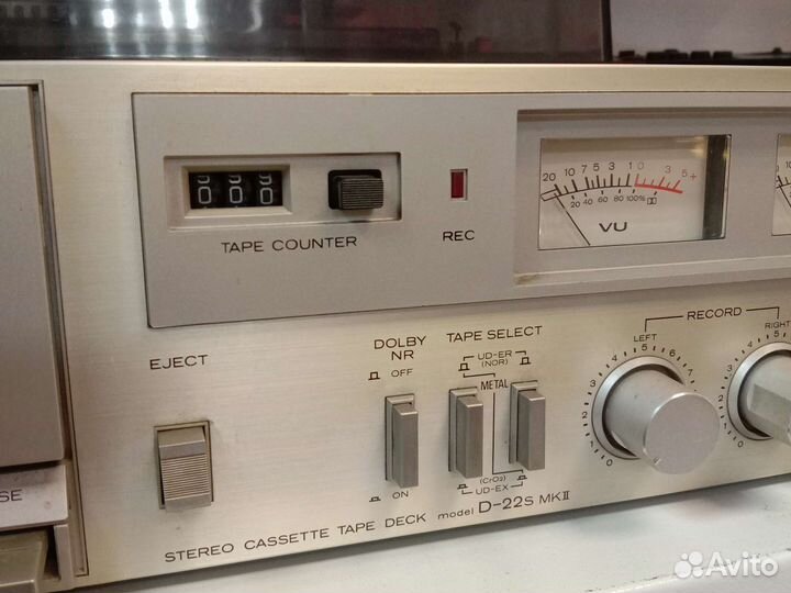 Дека кассетная