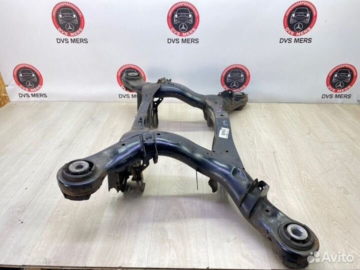 Подрамник задний Mercedes Ml W164