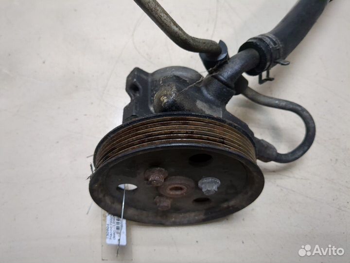 Гур Jeep Liberty, 2004