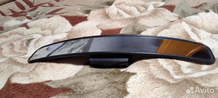 Зеркало заднего вида