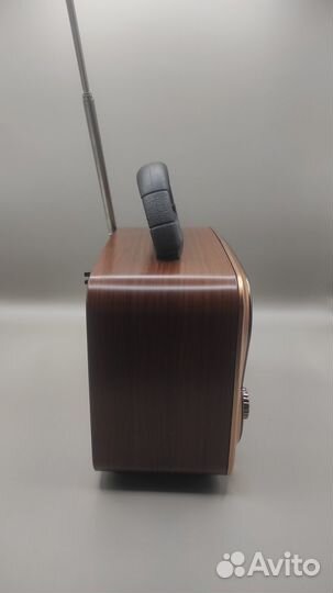 Радиоприемник ретро NS-8109BT с аккумулятором