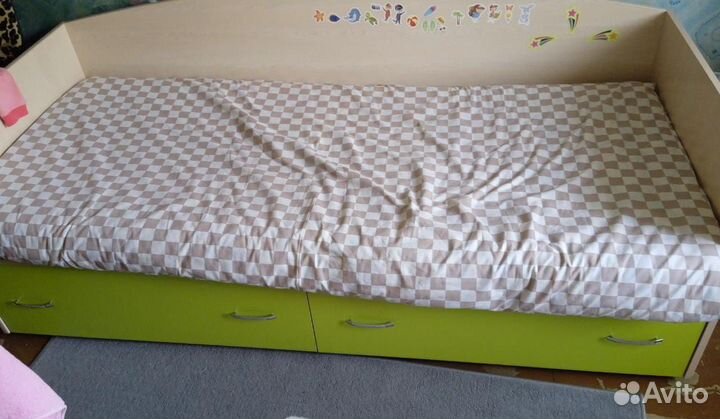 Кровать детская