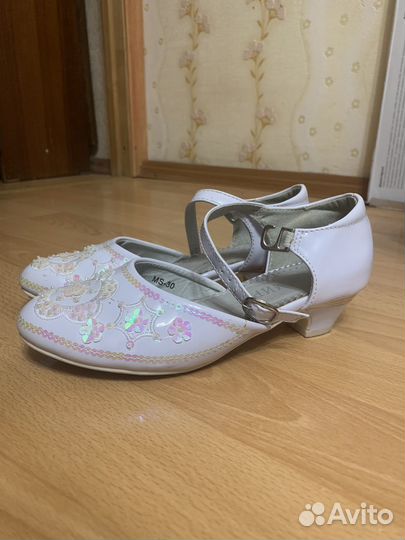 Туфли для девочки