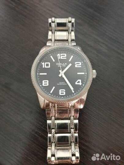 Часы Omax