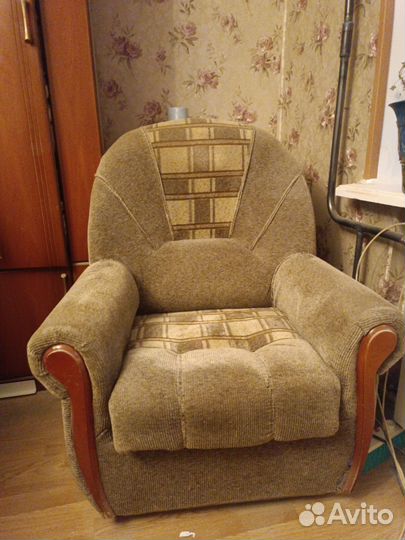 Диван и 2 кресла