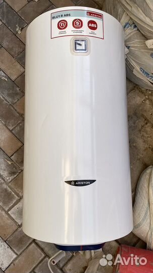 Водонагреватель электрический Ariston