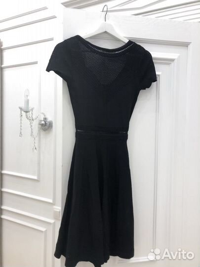 Маленькое черное платье love republic