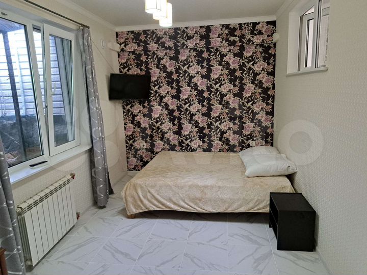 2-к. квартира, 40 м², 1/2 эт.