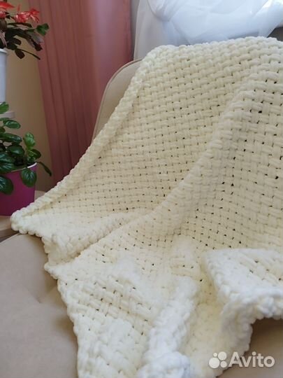 Плед из ализе пуффи