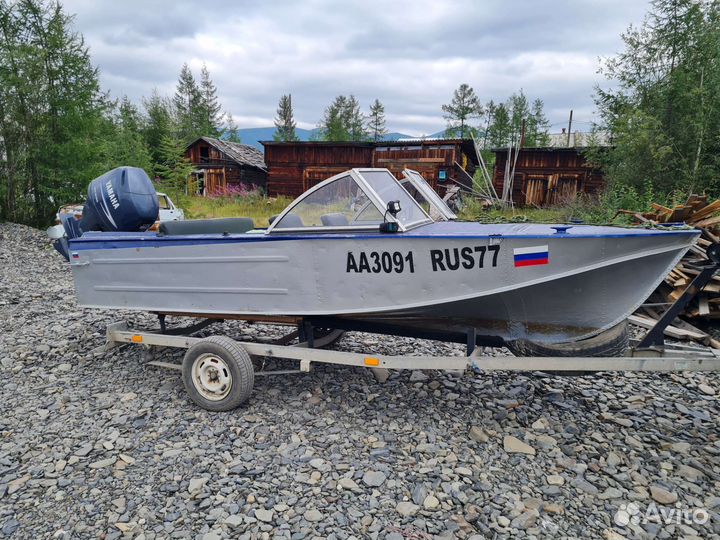 Продажа лодки с мотором