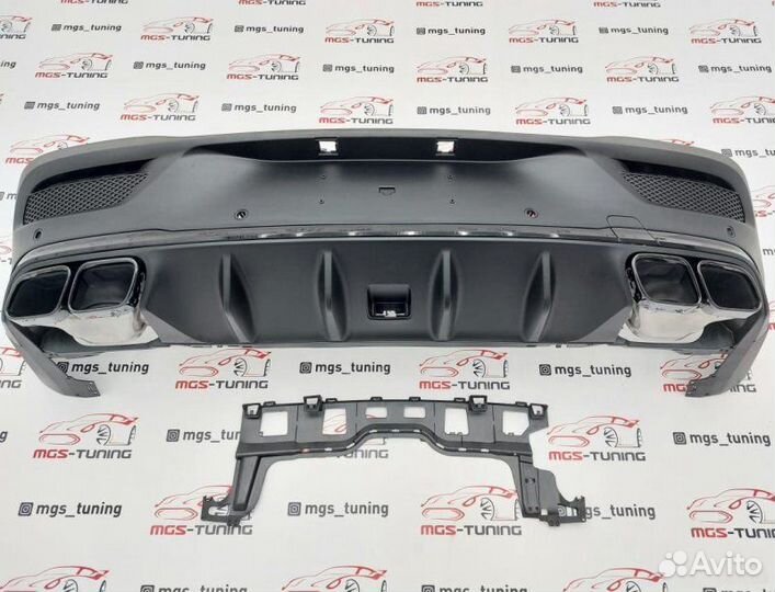 Диффузор с чёрными насадками 63 AMG GLE-Coupe C167