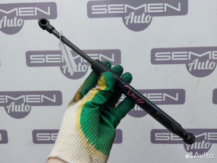 Амортизатор багажника Nissan Teana J32 2008-2014