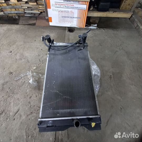 Радиатор охлаждения Corolla ZRE 151 рестайлинг