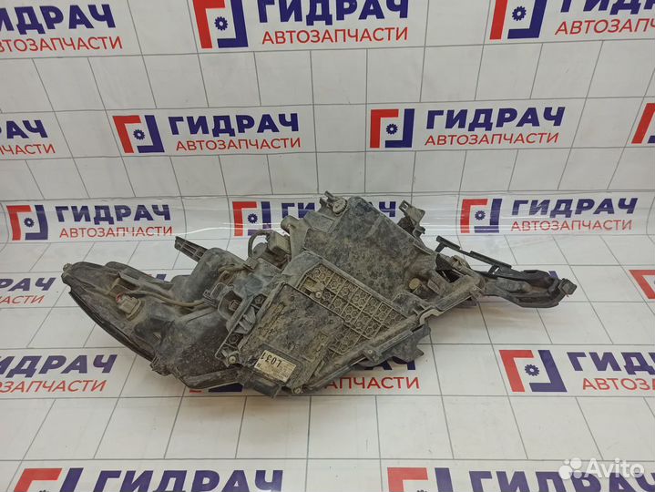 Фара левая Toyota Land Cruiser Prado (J150) 81185-60N20