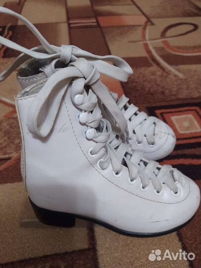 Коньки для девочки