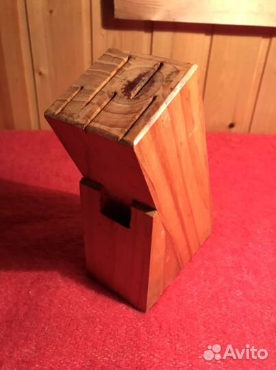 Деревянная подставка под ножи
